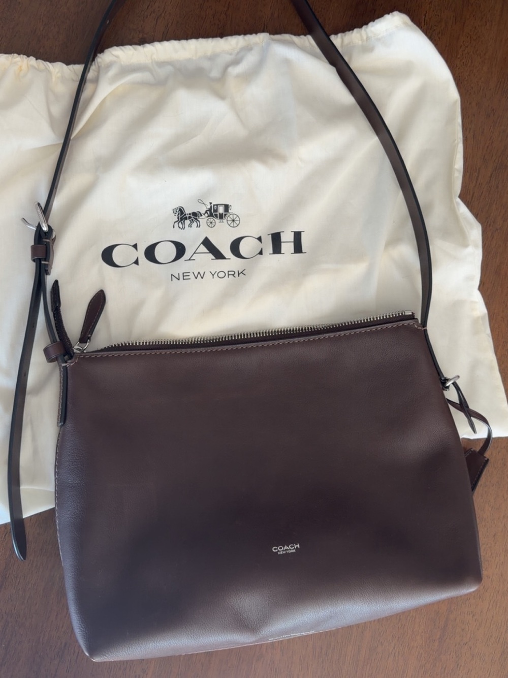 COACH Maple Mott 33 Messenger Bag